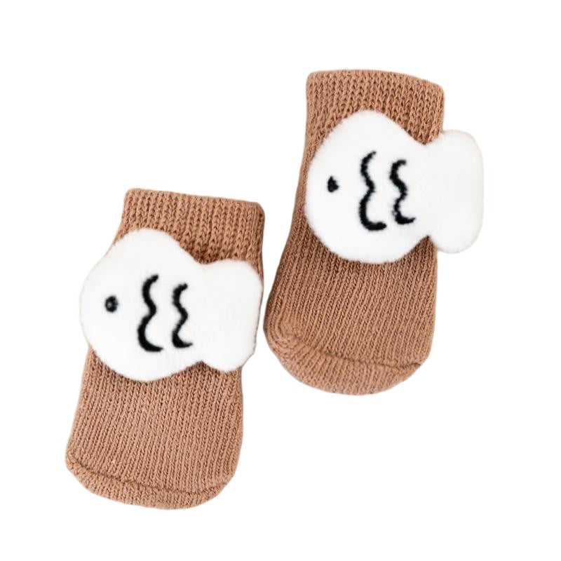 2組入 ペット用 犬の靴下 靴下 くつ下 犬用 小型犬 滑り止め プロテクター グリップ アンチスリップ ソックス カートゥーン 壊れない 怪我 ケガ 介護 伸縮性ソックス 肉球 散歩 室内 シニア 脱げない 履かせやすい 足舐め防止防寒 アウトドア おしゃれ 可愛い シニア