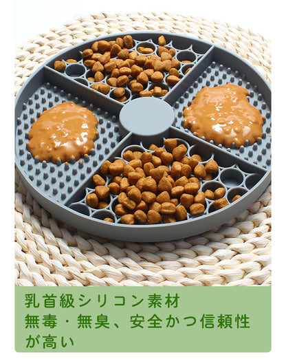 犬 早食い防止 シリコン 骨型 食器 小型犬 犬用 ペット 餌入れ エサ入れ 早食い 丸飲み ペット用品 猫 猫用 スローフィーダー 独自の凹凸設計 ゆっくり飲み込める 中型犬 大型犬 ペットボウル エサ 餌 ストレス解消 集中力 吸盤付き