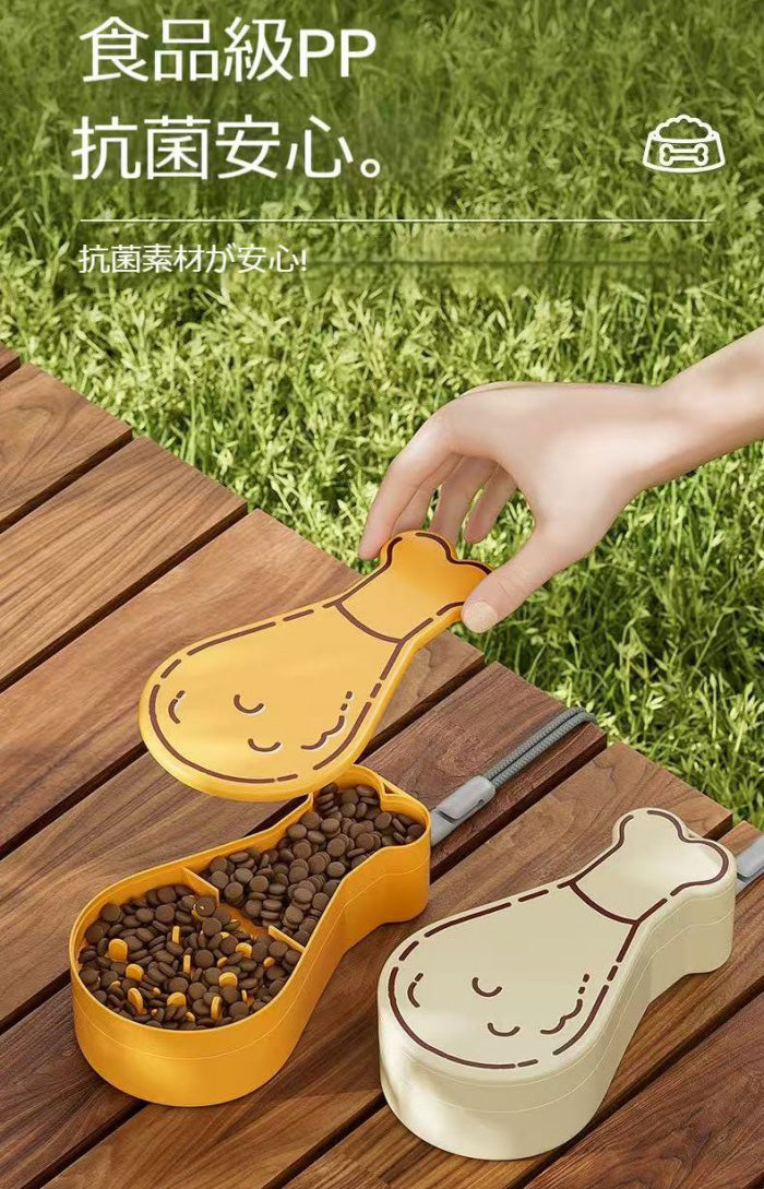 ペットウォーターボトル 犬グッズ 水筒 餌 ペット用品 ペット 水 水飲み おやつ入れ ボトル ペットボトル ペット給水器 グッズ 犬猫兼用 携帯用水飲みボトル ハンズフリー フードケース付き 防漏設計 片手操作 丸洗い可 散歩 外出旅行 アウトドア ペット給水器 漏れ防止