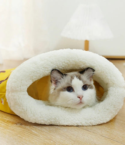 犬ベッド 猫ベッド 犬 猫 ペット用品 ペットベッド 布団付き 半密閉式 冬用 中型犬用ハウス 猫寝袋 猫用 犬用 寒さ対策 小型犬用 あったか寝袋 ふわふわ 寝ぶくろ ふとん 保温 暖かい 防寒マット 洞窟寝袋 裏起毛 保温防寒 洗える ペット寝袋 保温防寒