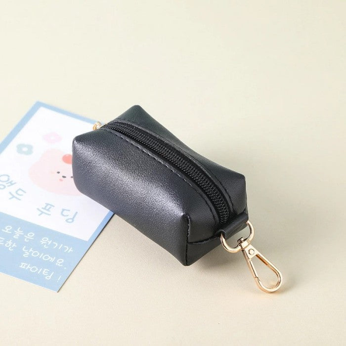 ペット用品 携帯用ごみ袋 お散歩用ゴミ袋ポーチ 犬用 猫 携帯ケース ごみ袋収納ケース マナーポーチ 取り換えマナー袋 エチケット袋 うんち用ゴミ袋 犬用品 ごみ袋 排泄処理 お散歩 旅行 車内 車 お出掛け 便利グッズ 大型犬 中型犬 小型犬