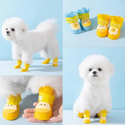 犬 レインブーツ 犬の靴 シリコン ドッグブーツ 犬 靴 雨 防水 犬用レインブーツ 犬用靴 小型犬 軽量 柔らかい 犬用シューズ 中型犬 雨の日 靴 肉球保護 滑り止め 汚れ防止 通気性 ドッグシューズ ドッグくつ 愛犬のお散歩用 介護 梅雨対策 ペット用靴 プレゼント オシャレ